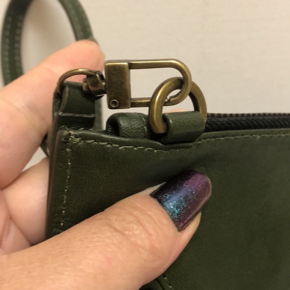 Emmaline Kuo green leather crossbody/clutch - Picture 12 of 16